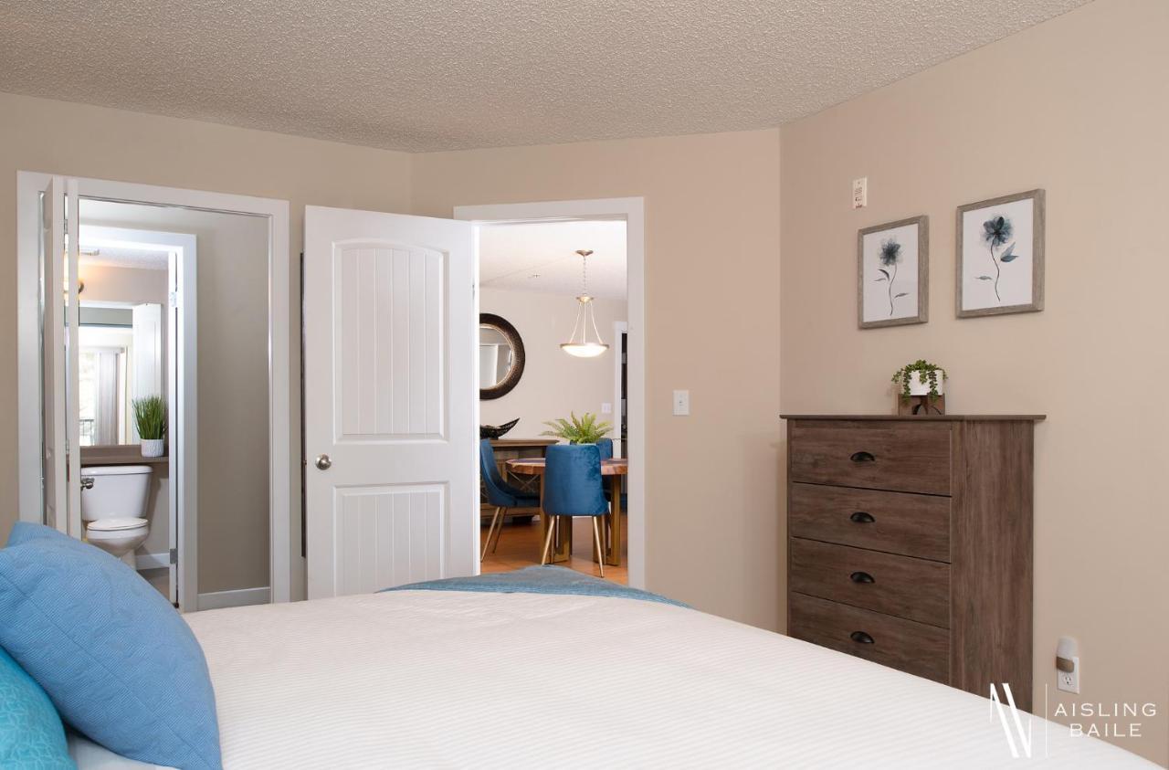 Rustic Modern 2 Bed 2 Bath With Lakeview Pool And Hot Tub Invermere Εξωτερικό φωτογραφία
