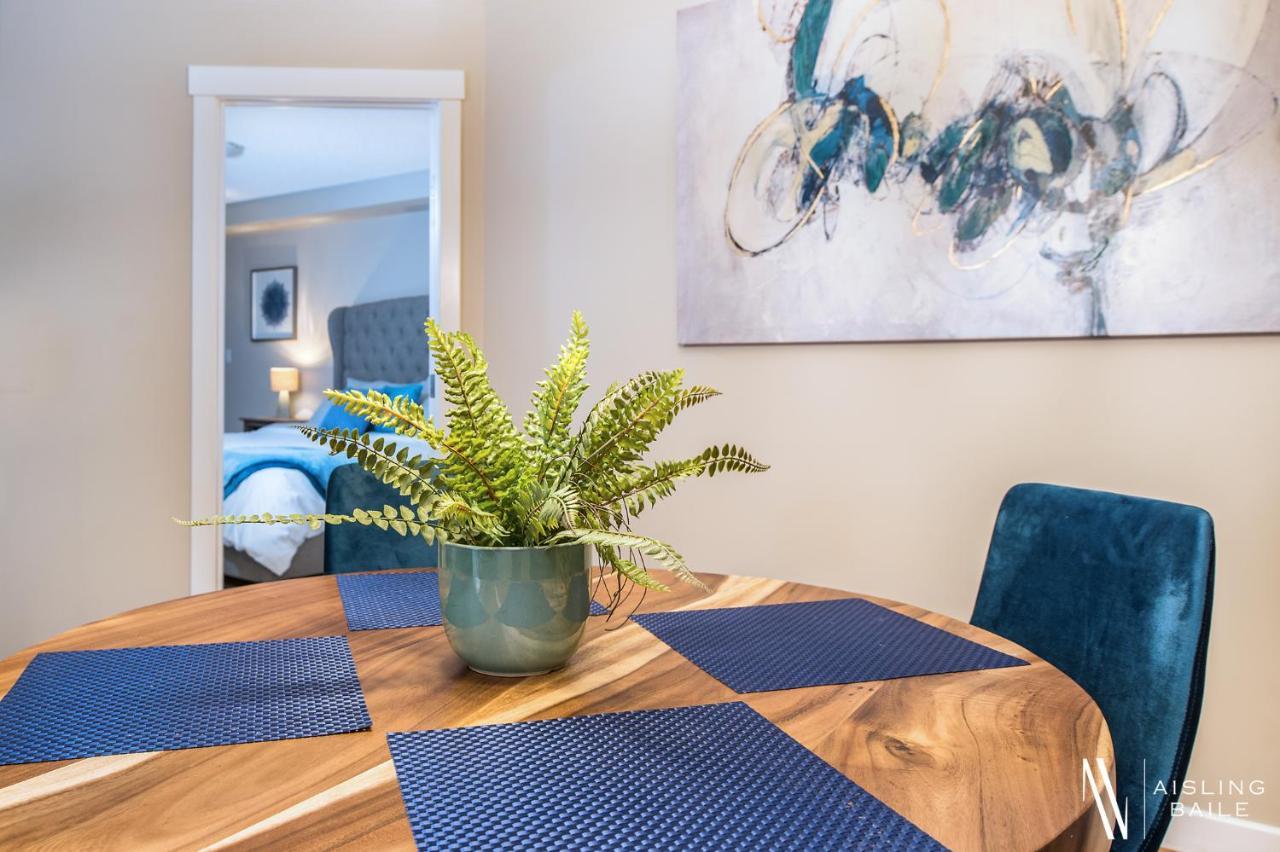 Rustic Modern 2 Bed 2 Bath With Lakeview Pool And Hot Tub Invermere Εξωτερικό φωτογραφία